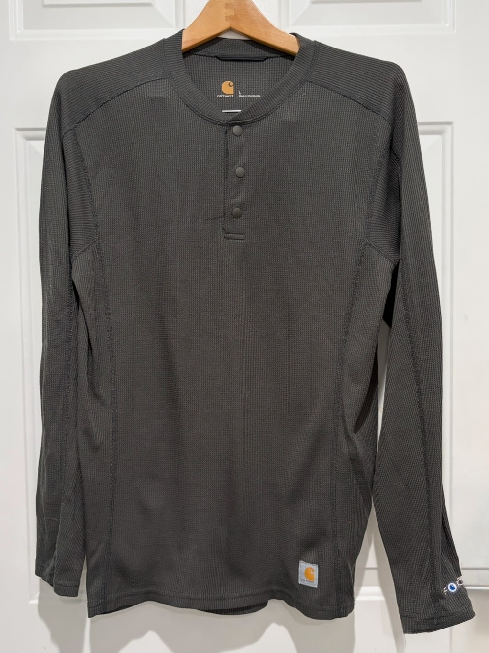 Carhartt Men’s Force Long-Sleeve Henley Thermal — Charcoal Gray, Large